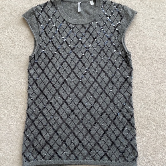 IISLI 100% gray cashmere sleeveless sweater/ vest. Size m - Picture 1 of 7